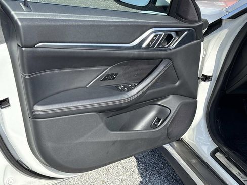 Used 2024 BMW i4 xDrive40i image 16