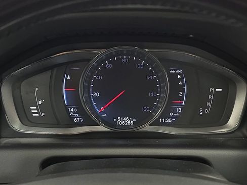 Used 2016 Volvo XC60 T5 Premier w/ Proximity Package FWD image 15