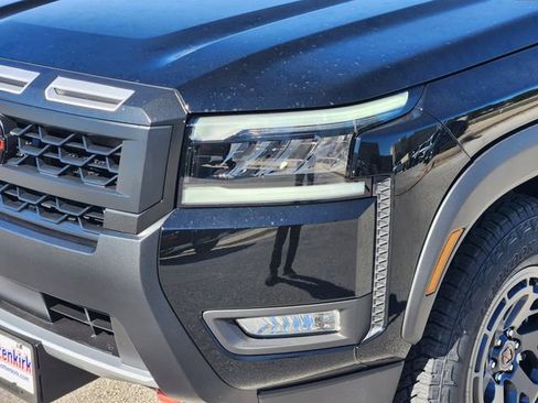 New 2026 Nissan Frontier Pro-X w/ Tow Package RWD image 6