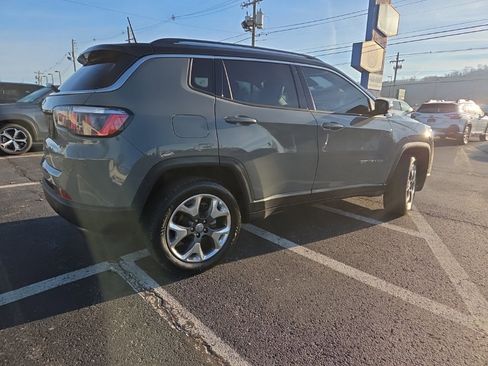 Used 2020 Jeep Compass Limited image 6