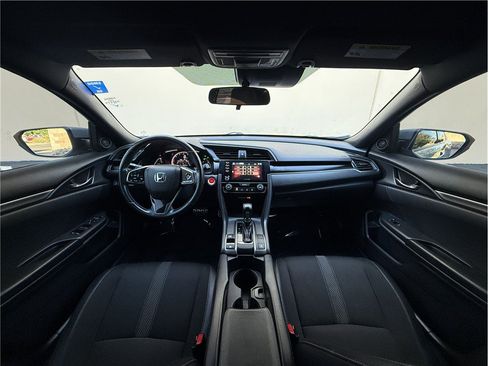 Used 2021 Honda Civic Sport image 8