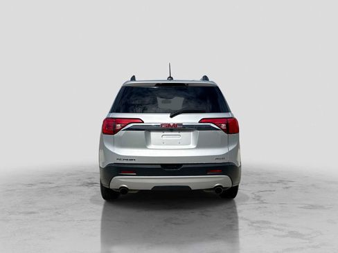 Used 2017 GMC Acadia SLE w/ LPO, Floor Liner Package AWD/4WD image 5