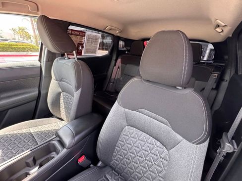 Certified 2025 Nissan Kicks SV FWD image 13