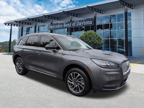 Used 2022 Lincoln Corsair AWD w/ Equipment Group 101A image 2