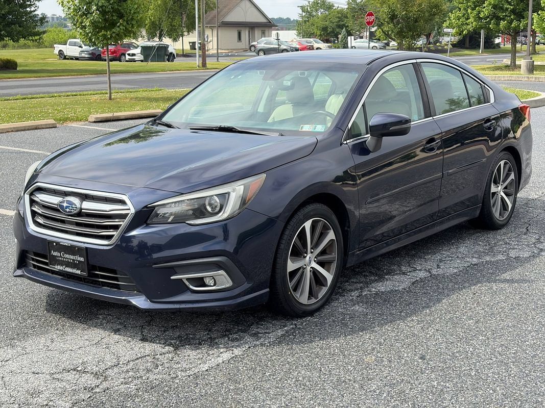 Used 2018 Subaru Legacy 2.5i Limited AWD/4WD image 3