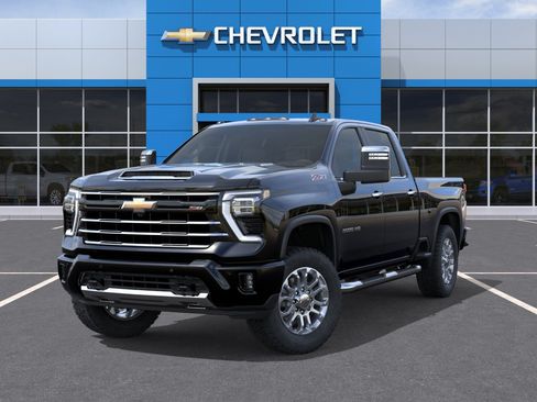 New 2026 Chevrolet Silverado 2500 LT w/ Z71 Chrome Sport Edition AWD/4WD image 6