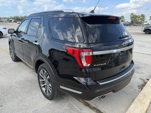 Used 2019 Ford Explorer Platinum image 5