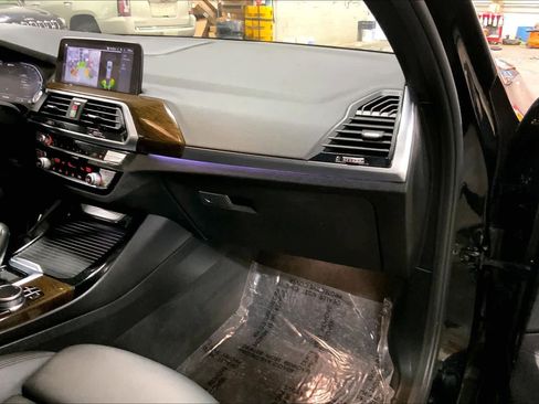 Used 2020 BMW X3 xDrive30e w/ Convenience Package image 18