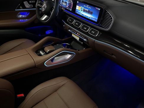 New 2026 Mercedes-Benz GLS 450 4MATIC image 16