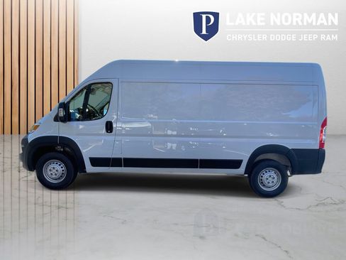 New 2026 RAM ProMaster 2500 w/ Convenience Group image 6