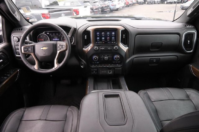 Used 2022 Chevrolet Silverado 3500 High Country w/ Z71 Off-Road Package AWD/4WD image 24