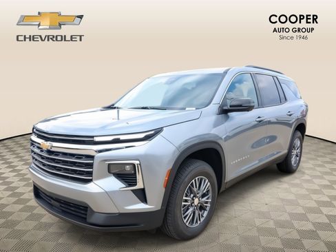 New 2026 Chevrolet Traverse LT w/ Driver Confidence Package image 10