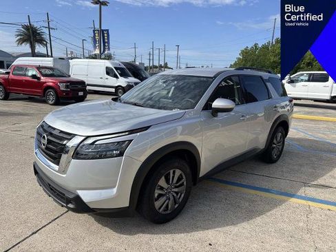 Used 2025 Nissan Pathfinder SV AWD/4WD image 4