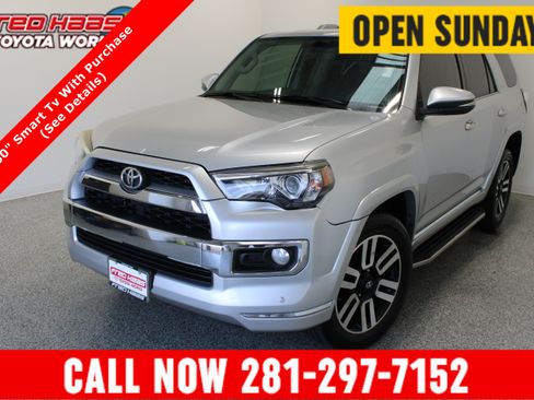 Used 2017 Toyota 4Runner Limited AWD/4WD image 1