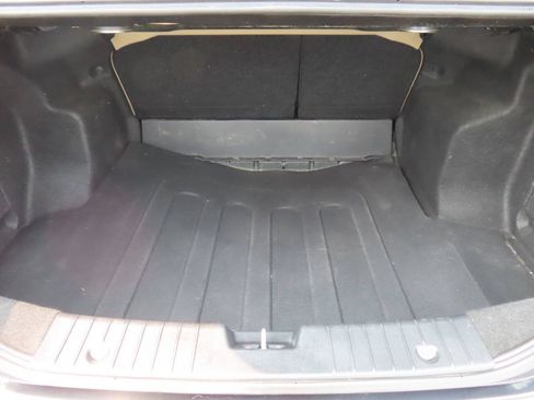 Used 2011 Chevrolet Aveo LT w/ Power and Convenience Package FWD image 14