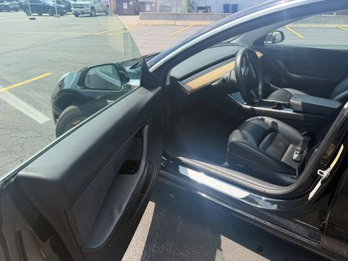 Used 2019 Tesla Model 3 Long Range AWD/4WD image 11