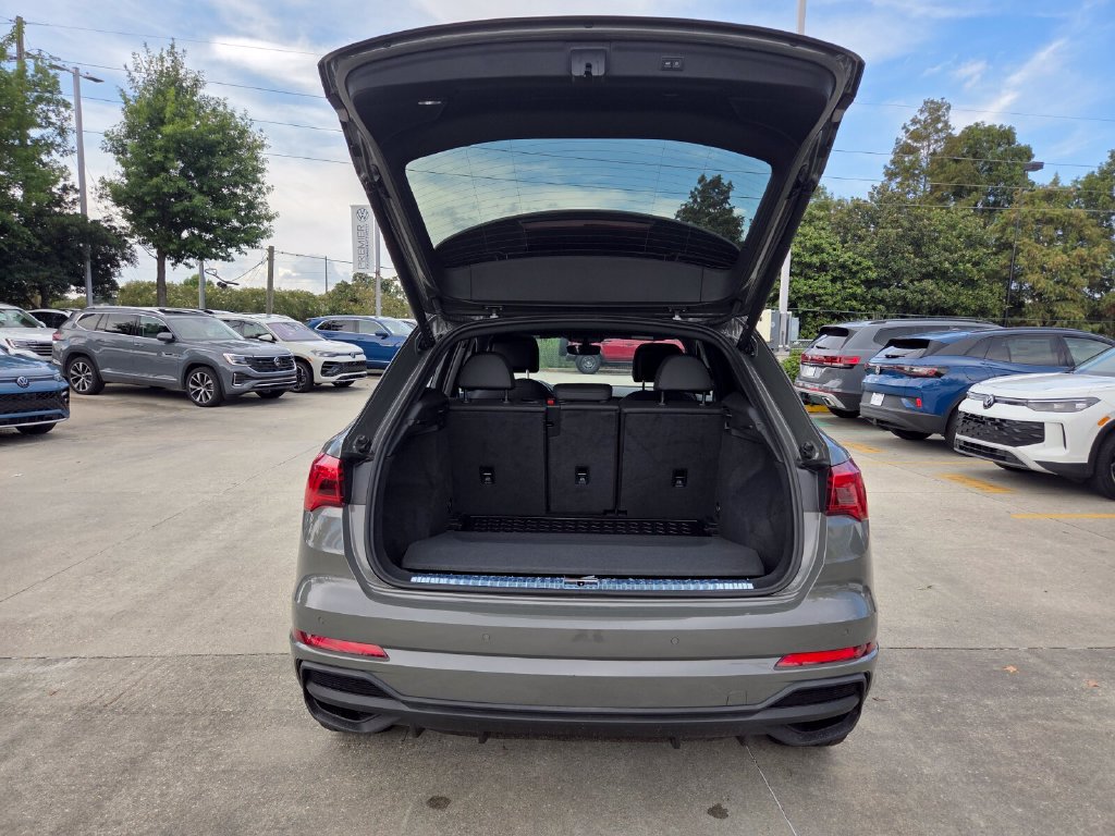 Used 2023 Audi Q3 2.0T Premium AWD/4WD image 27