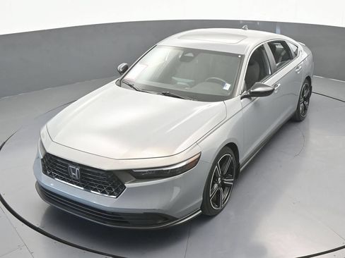 Used 2024 Honda Accord Sport image 49