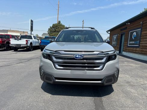 Used 2025 Subaru Forester Limited w/ Popular Package #2 AWD/4WD image 2