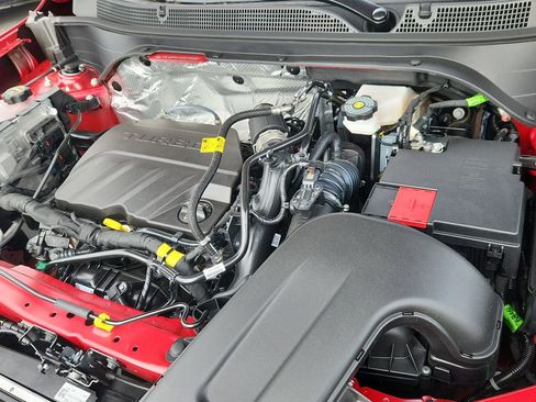 New 2026 Chevrolet Trax LT w/ Sunroof Package image 13