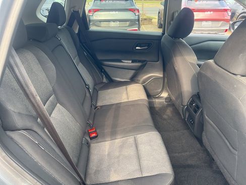 Used 2024 Nissan Rogue SV image 14