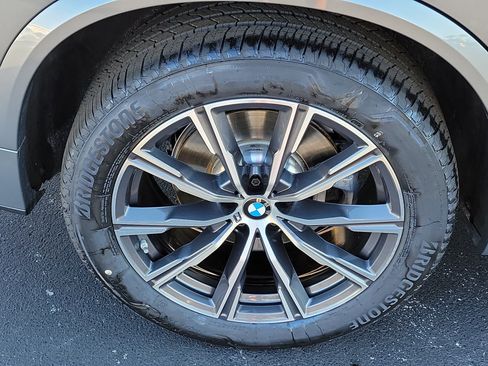 Used 2025 BMW X5 xDrive40i image 7