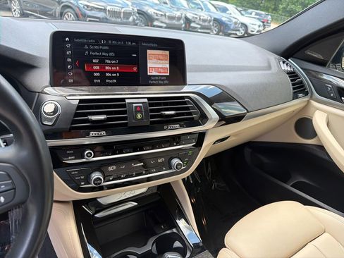 Used 2019 BMW X4 xDrive30i w/ Premium Package AWD/4WD image 29