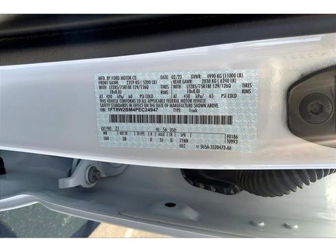 Used 2023 Ford F250 Lariat w/ Lariat Ultimate Package image 32