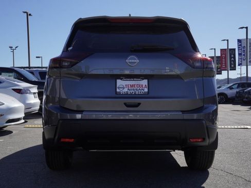 New 2026 Nissan Rogue SV image 5