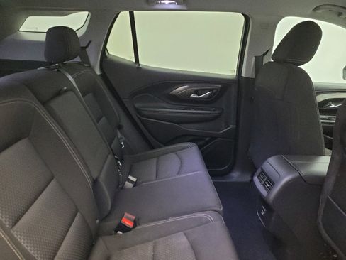 Used 2024 GMC Terrain SLE FWD image 19