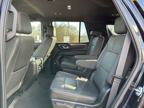 Used 2022 Chevrolet Tahoe RST w/ Luxury Package image 12