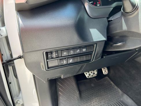 Used 2022 Toyota Tundra SR5 w/ TRD Off-Road Package AWD/4WD image 16