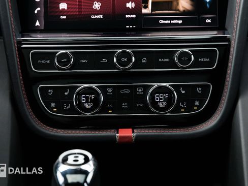 Used 2022 Bentley Bentayga Speed image 28