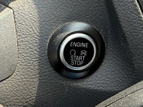 Used 2016 Ford Focus Titanium FWD image 20