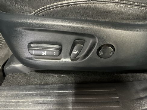 Used 2021 Toyota 4Runner SR5 Premium AWD/4WD image 32