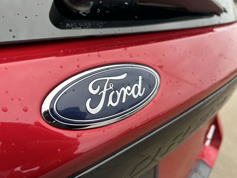 Used 2021 Ford Explorer ST w/ Equipment Group 401A image 7