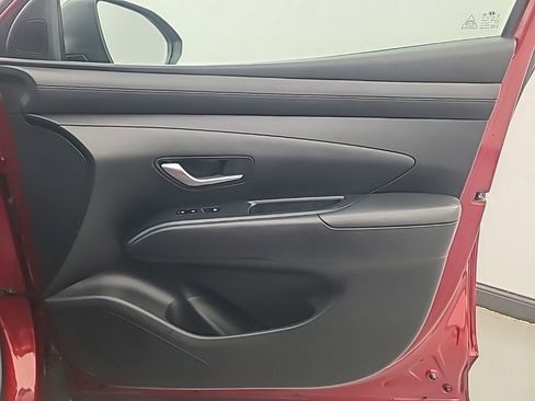 Used 2025 Hyundai Tucson SEL AWD/4WD image 13