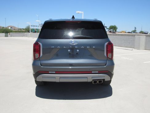 Used 2025 Hyundai Palisade SEL FWD image 7