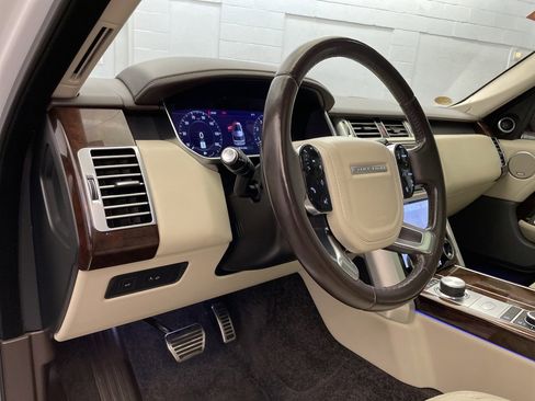 Used 2021 Land Rover Range Rover Westminster Edition image 19
