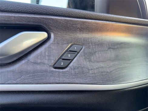 Used 2023 Jeep Grand Cherokee 4WD 4xe image 18