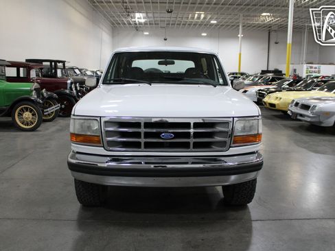 Used 1992 Ford Bronco XLT image 34