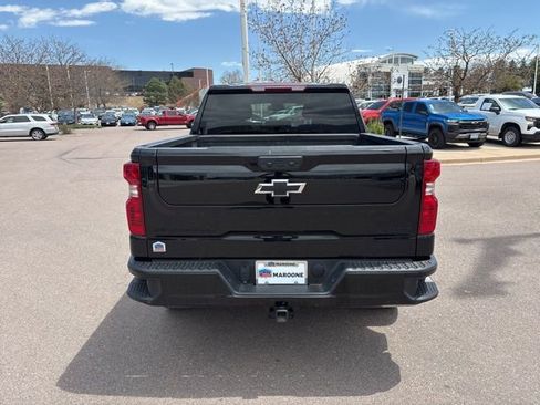 Used 2024 Chevrolet Silverado 1500 Custom Trail Boss w/ LPO, Dark Essentials Package AWD/4WD image 5