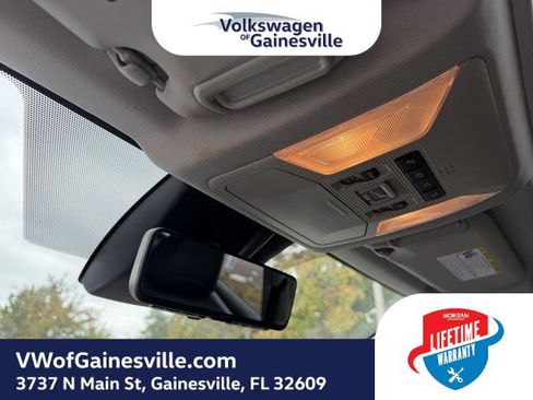 Used 2019 Toyota RAV4 XLE Premium image 26