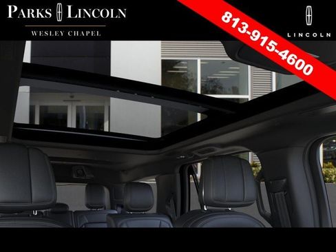 New 2026 Lincoln Navigator Reserve w/ Jet Appearance Package AWD/4WD image 22