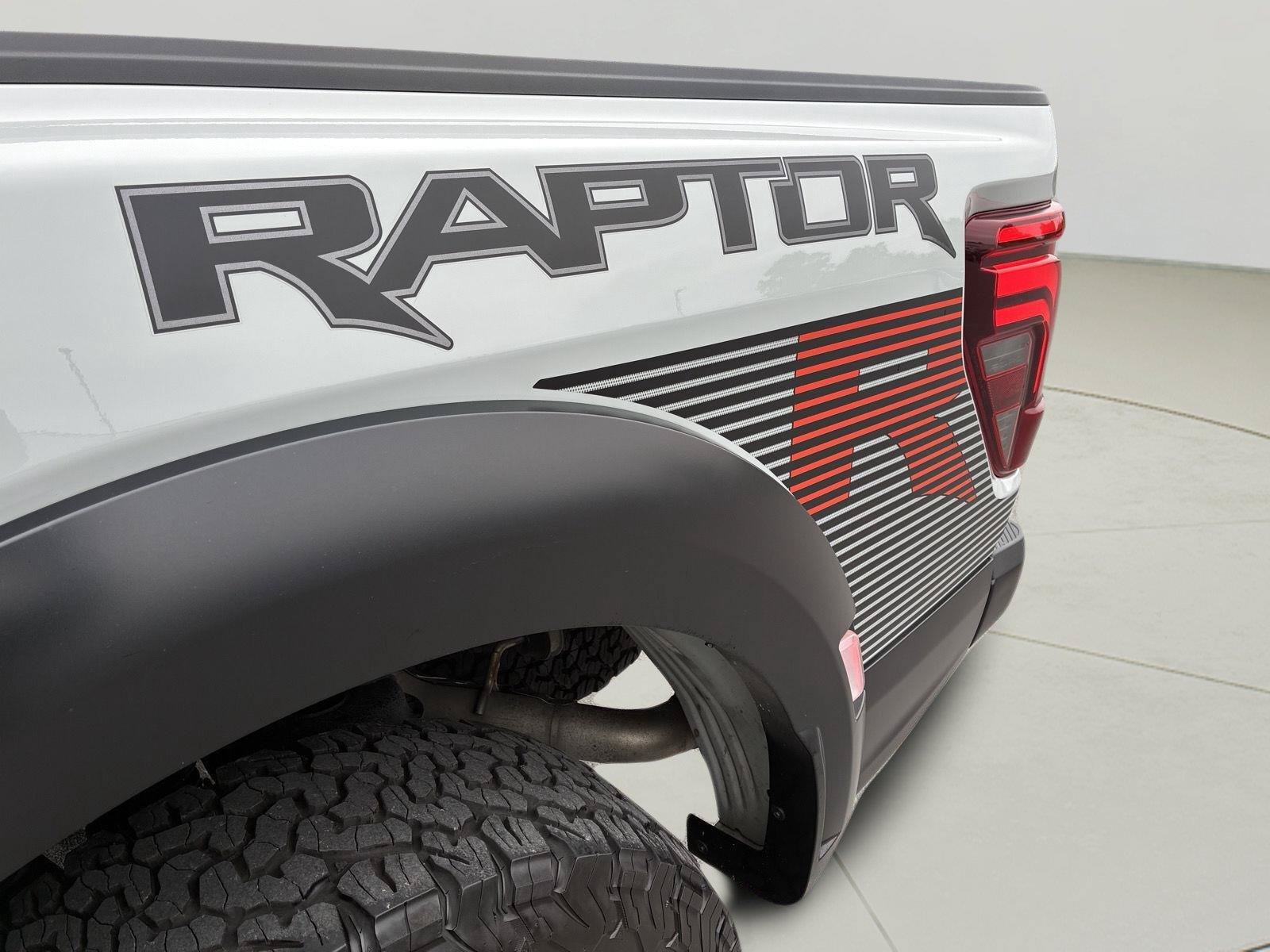 Used 2024 Ford F150 Raptor w/ Equipment Group 803A Raptor R AWD/4WD image 49