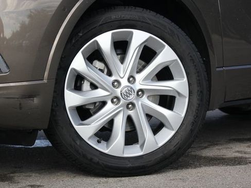 Used 2018 Buick Envision Premium w/ Driver Confidence Package image 3