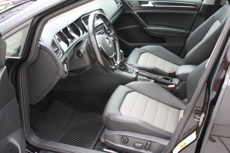 Used 2015 Volkswagen Golf TDI SEL FWD image 26