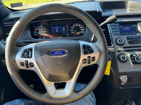 Used 2016 Ford Taurus Police Interceptor AWD image 13