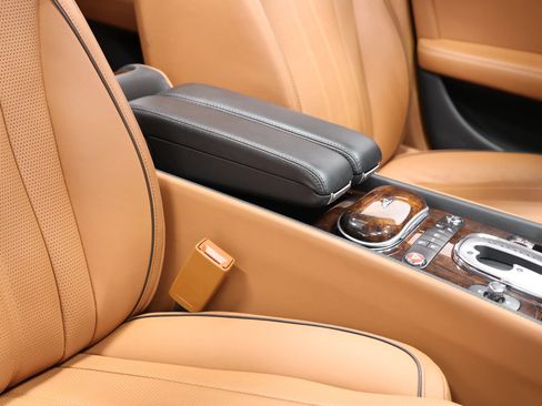 Used 2014 Bentley Flying Spur W12 AWD/4WD image 84