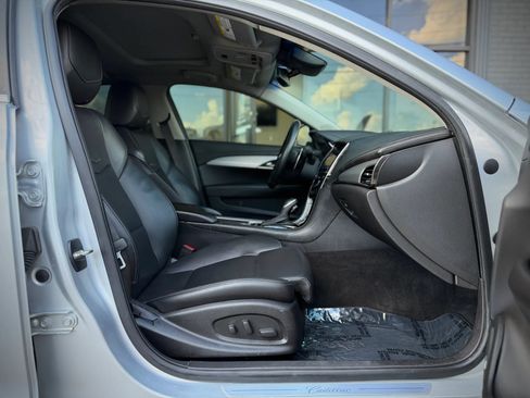 Used 2016 Cadillac ATS Premium w/ Cold Weather Package RWD image 19